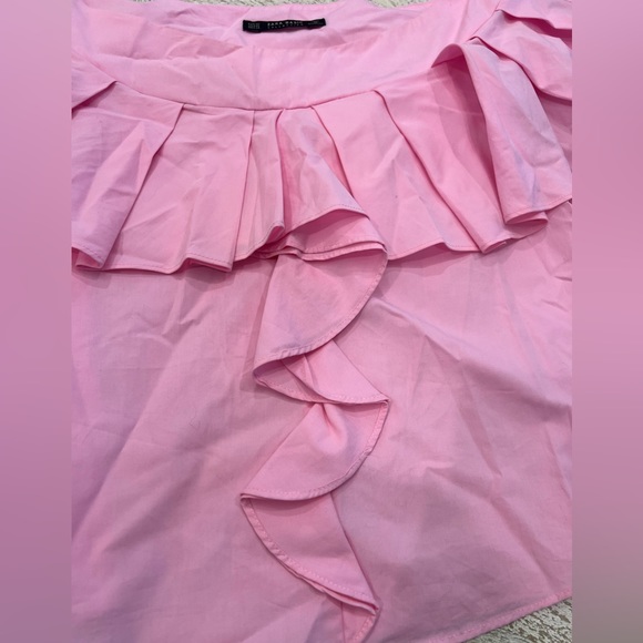 ZARA Pink Ruffled Blouse - Picture 4 of 8